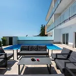 Stunning Home In Poljane *