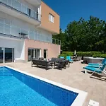 Stunning Home In Poljane Poljane