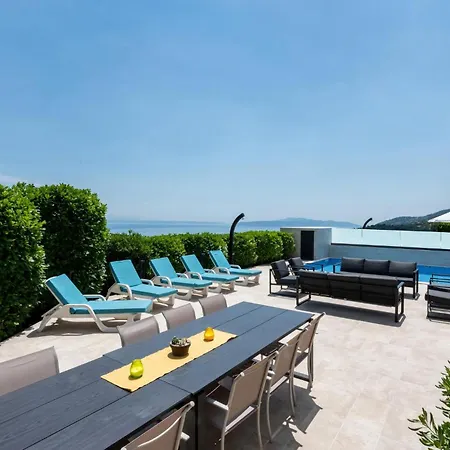 Feriehus 5 Bedroom Lovely Home In Poljane Poljane