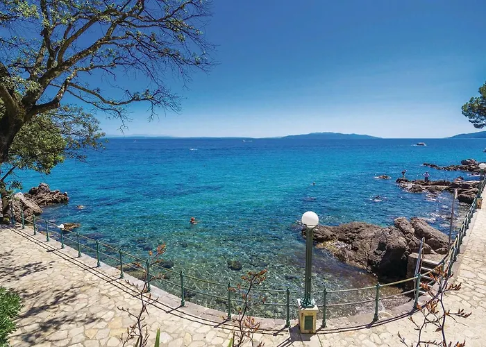 5 Bedroom Lovely Home In Poljane Σπίτι διακοπών